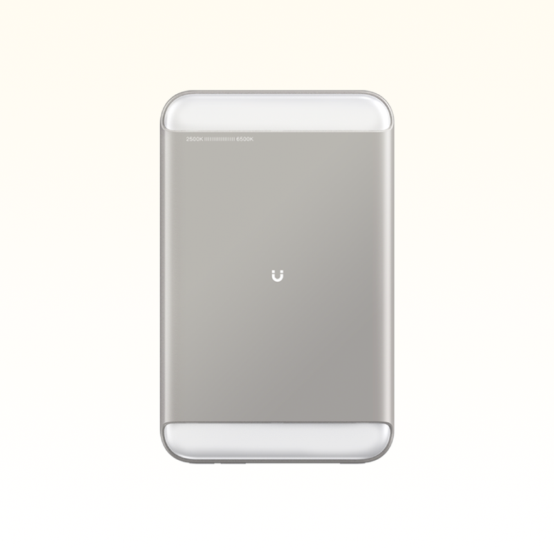 Levelo MagLight Portable Power Bank 8000mAh – White